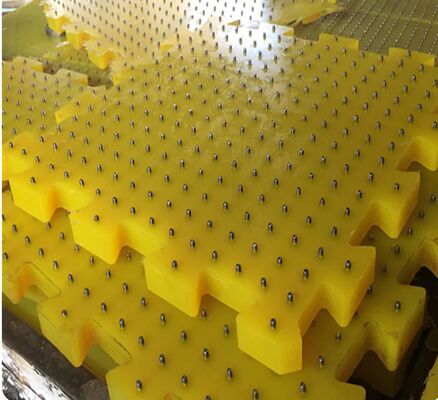 Полиуретановый вращающийся стол Антискользящий коврик Прочность на растяжение 45Mpa ISO 9001 Подходит для среды буровой платформы